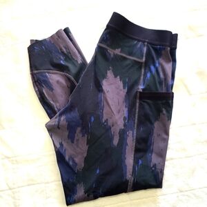 Lululemon Take The Moment Tight 25"  Robert Geller sz 12